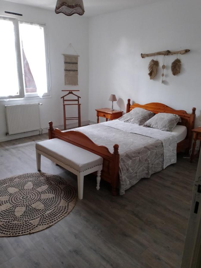 La Riviere Apartment Damazan Bagian luar foto